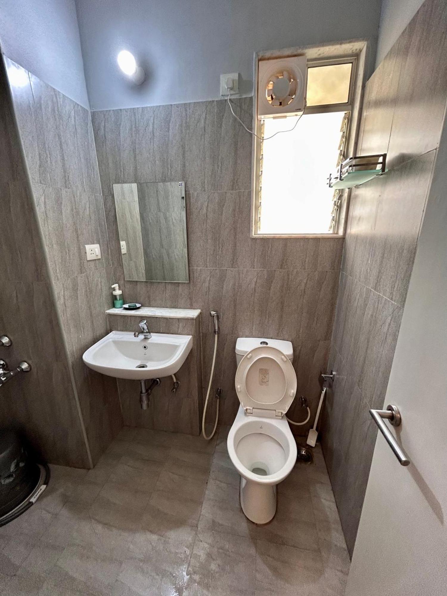 Tata Rio De Goa, Good 2 Bhk Pool View Premium Apartment, 805 Apartment